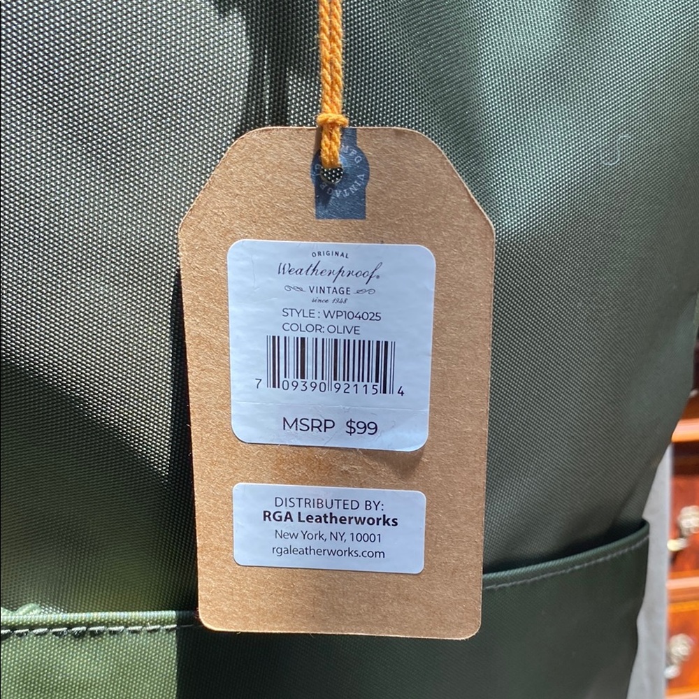 Streamlined Green Nylon Backpack For Everyday Use - image 2